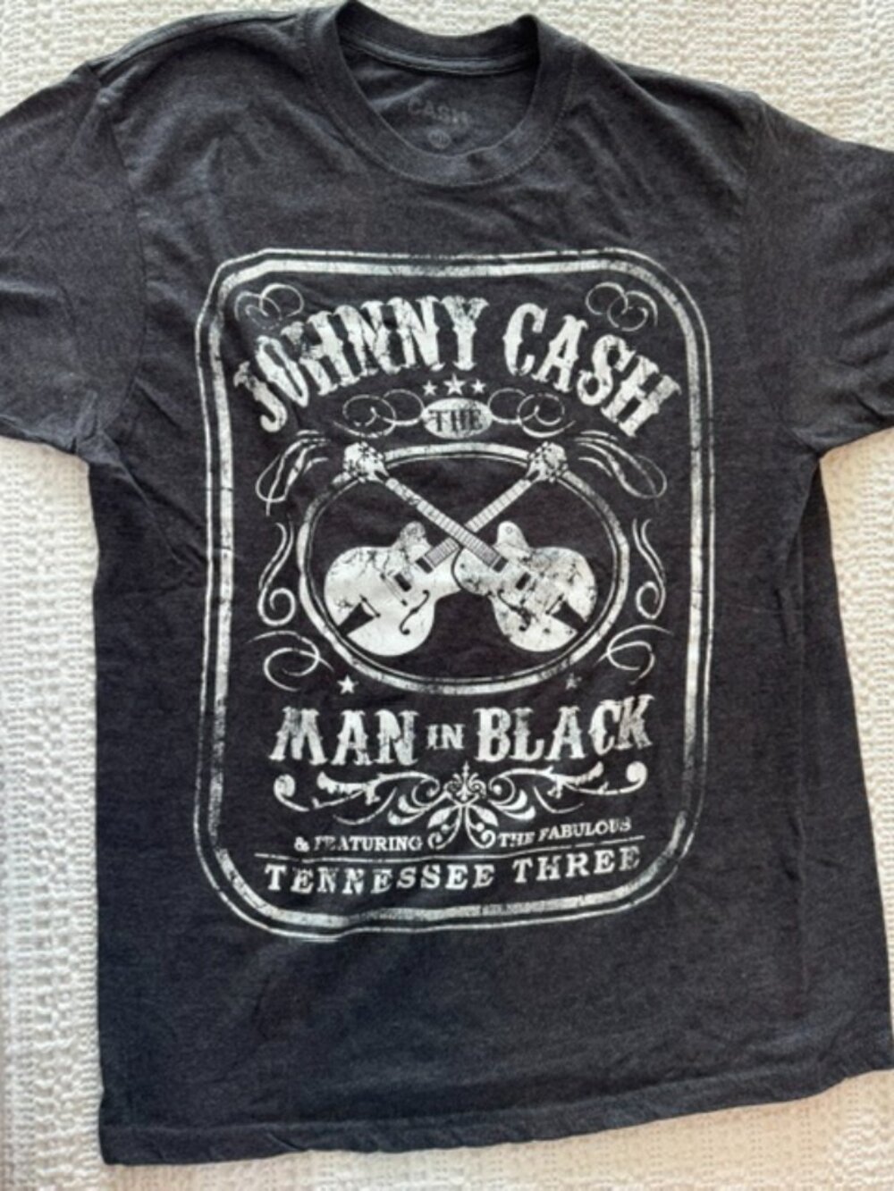 Johnny Cash Man in Black Graphic Band T-Shirt Charcoal Gray Men's Size Medium